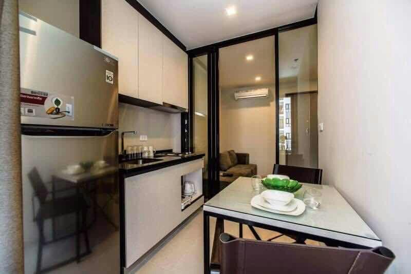 The Base Pattaya By Feng Apartment Exterior photo